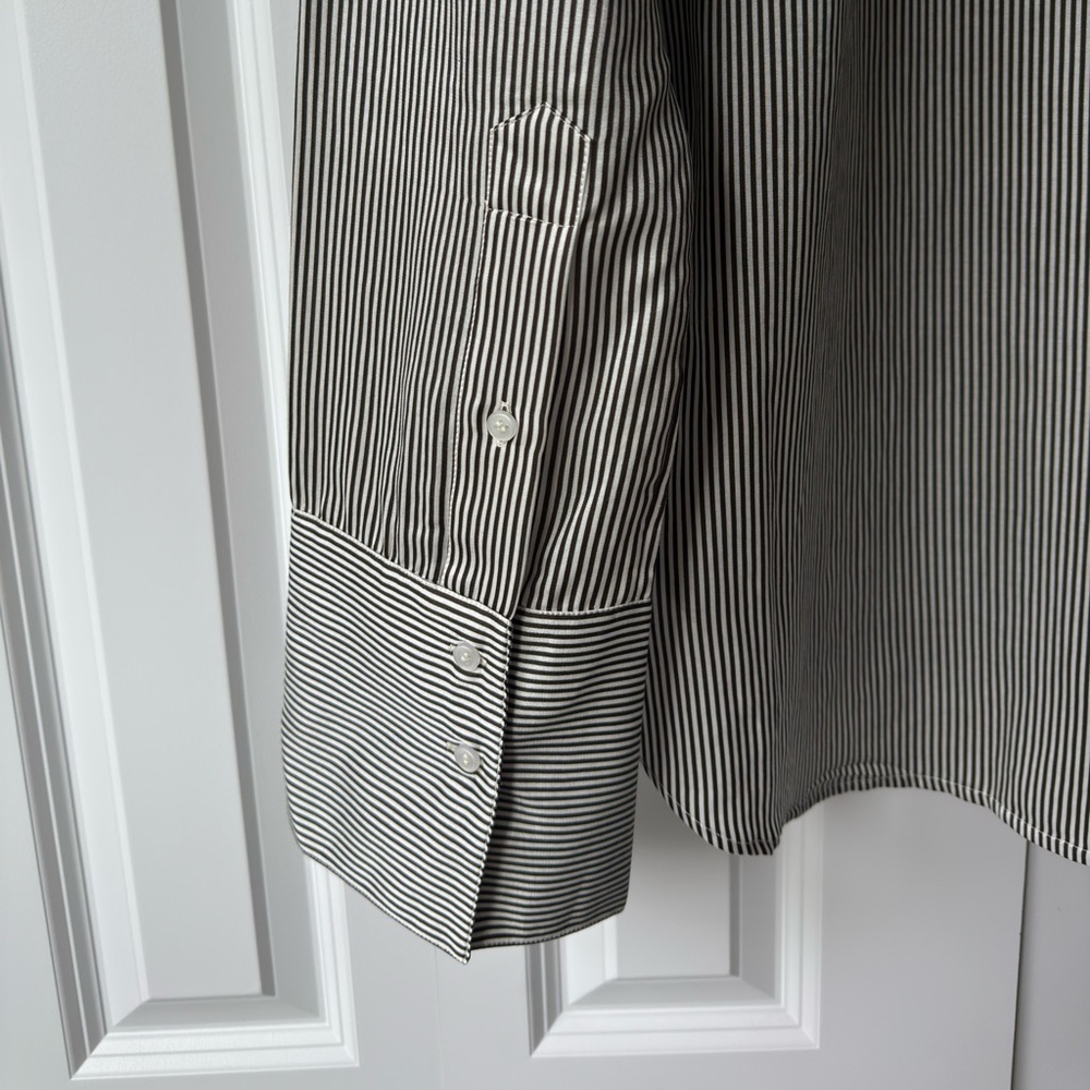 Citizens Of Humanity Camilia Striped Cotton-Silk Shirt
Size S - Picture 9 of 10